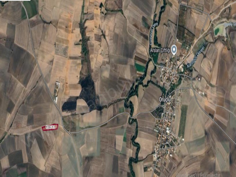 Kırklareli Babaeski Oruçlu Köyünde Satılık Arsa , 1,600 m2 Hisseli Evlerin Yakını