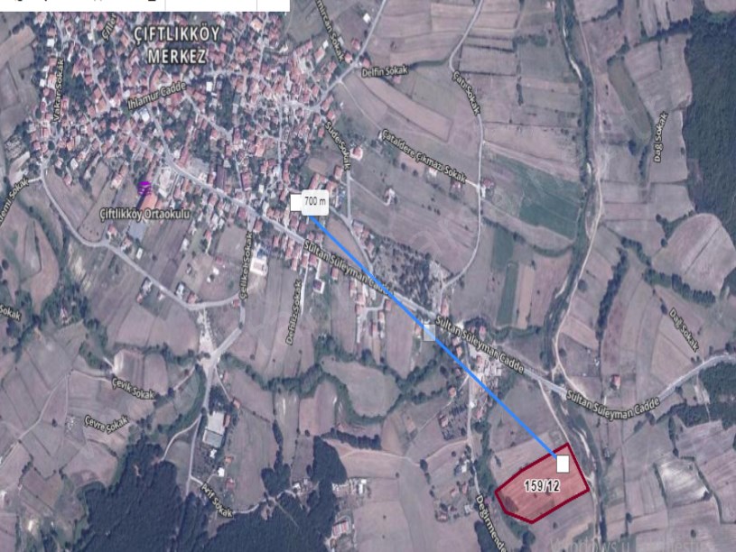 Çatalca Çiftlikköyde Satılık Arsa , 300 M2 Çaplı Yolu Var Evlerin Yakını
