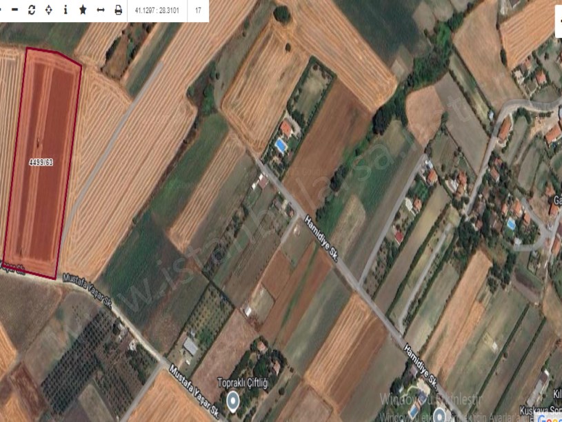 Silivri Gazitepede Satılık Tarla ,  21,800 M2 Müstakil Yola Cephe Merkezde