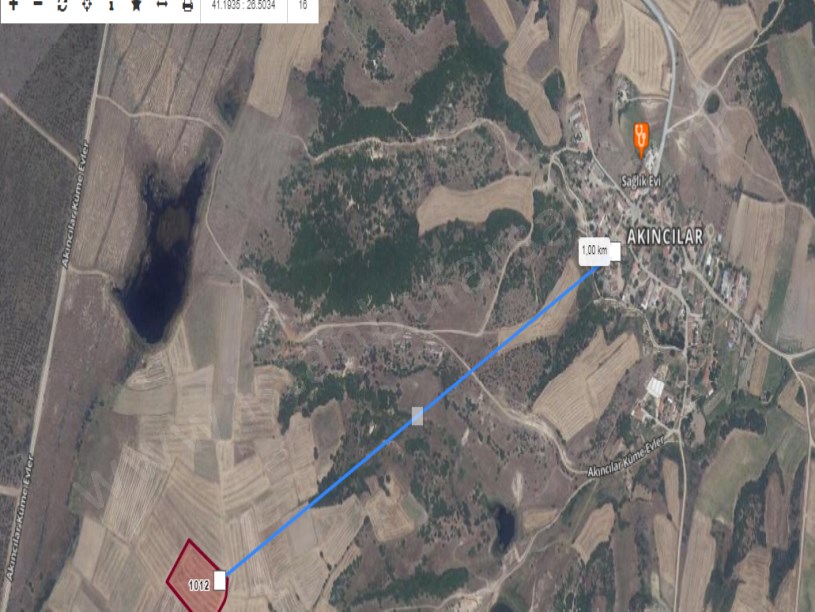 Edirne Meriç Akıncılar Köyünde Satılık Arsa , 2,700 m2 Hisseli 