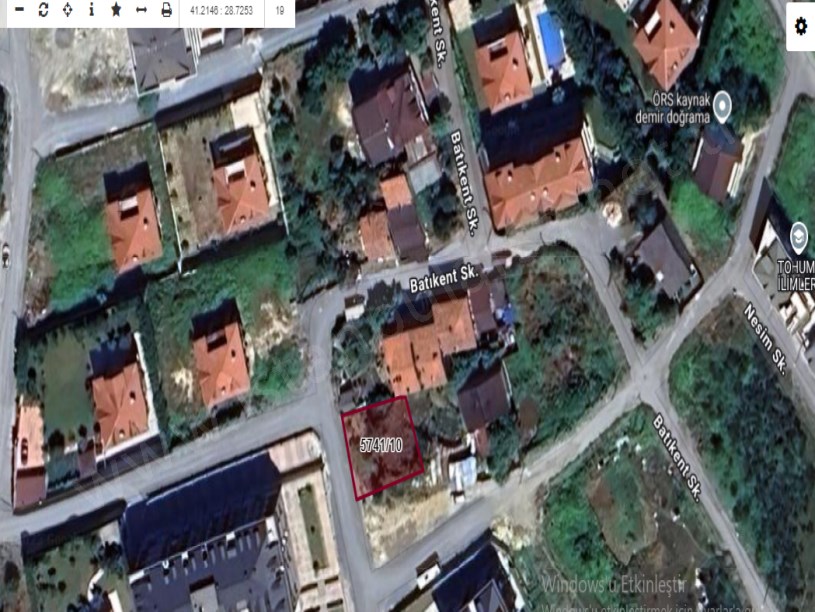 Arnavutköy Taşolukta Satılık Arsa , 168 m2 Merkezde Hİsseli 