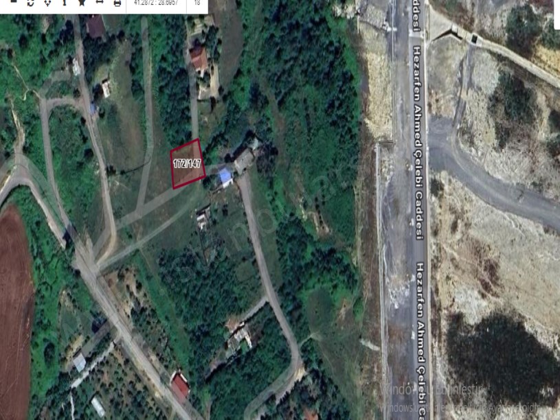 Arnavutköy Tayakadın Satılık Arsa ,  326 m2 Yolu Var Evlerin Yakını Hisseli