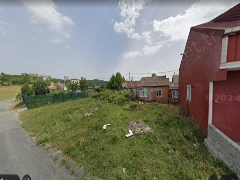 Arnavutköy Taşolukta Satılık Arsa , 343 M2 3 Kat İmarlı Müstakil