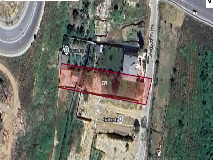 Arnavutköy Merkezde Satılık Arsa , 334 m2 Hisseli Caddeye Yakını Merkezde 
