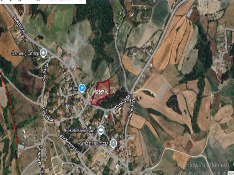 Silivri Bekirlide Satılık Arsa , 400 m2 Çaplı Çevrili Köy içi 
