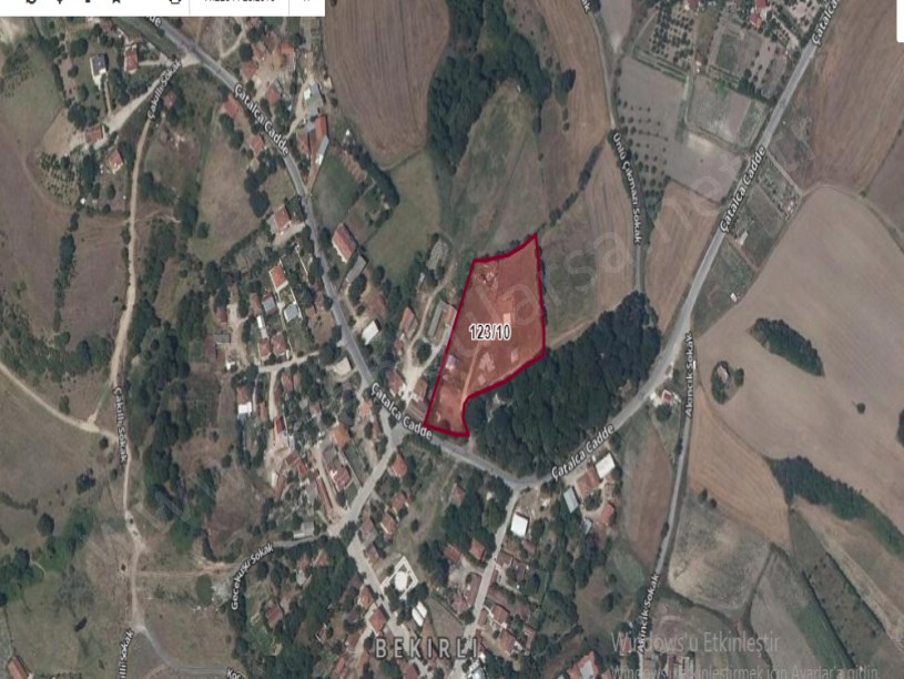 Silivri Bekirlide Satılık Arsa , 400 m2 Çaplı Çevrili Köy içi 
