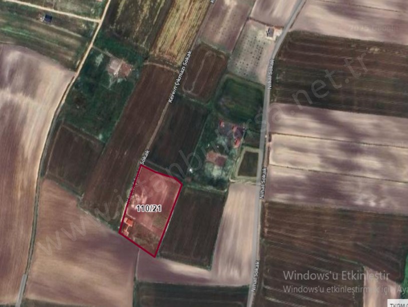 Çatalca Oklalıda Satılık Arsa , 407 m2 Hisseli Çaplı Yolu Var