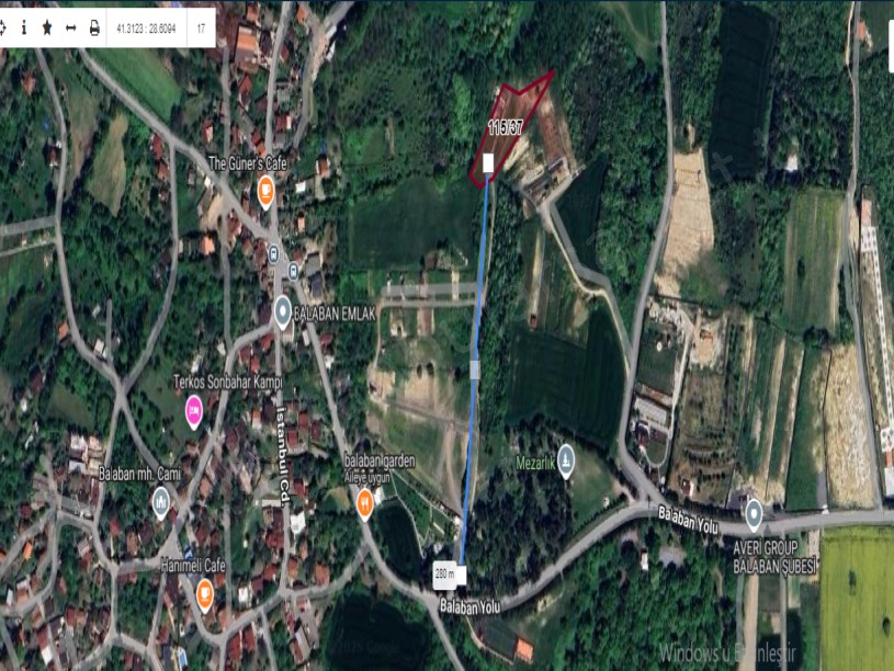 Arnavutköy Balabanda Satılık Arsa , 372 m2 Çevrili Yolu Var