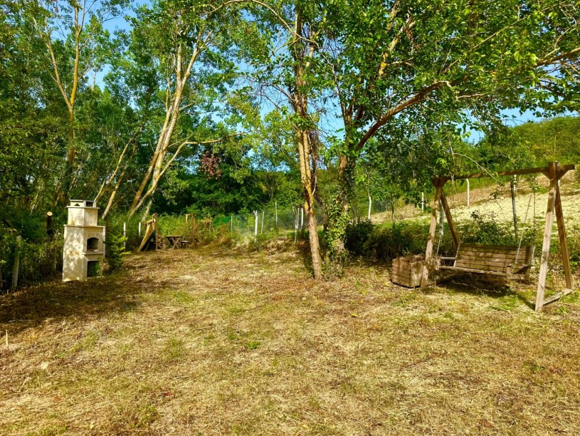 Arnavutköy Balabanda Satılık Arsa , 372 m2 Çevrili Yolu Var