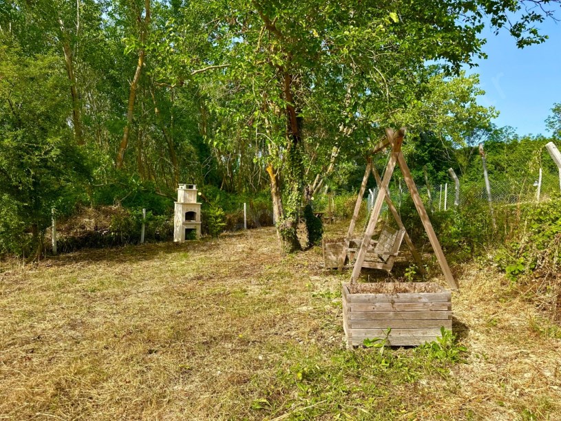 Arnavutköy Balabanda Satılık Arsa , 372 m2 Çevrili Yolu Var