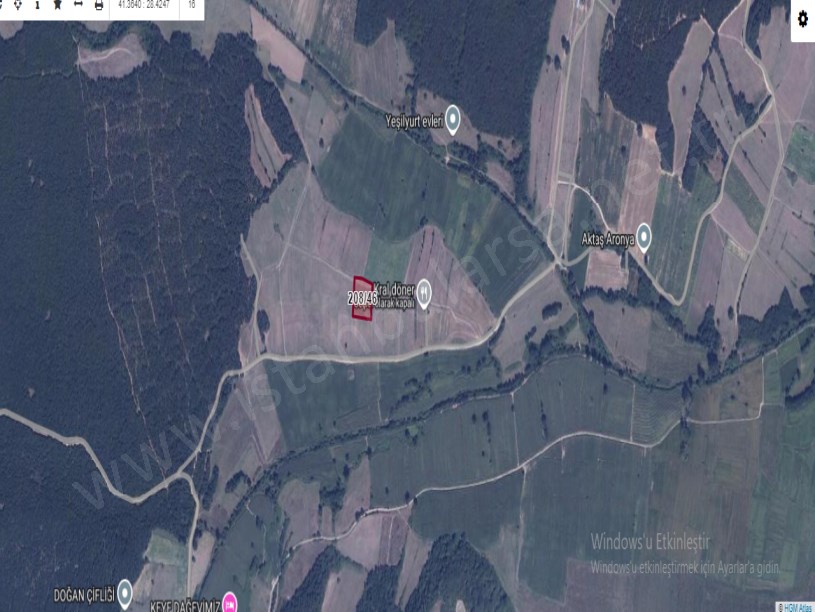 Çatalca Çiftlikköyde Satılık Arsa , 385 m2 Yolu Var Hisseli Konteyner Mevcut