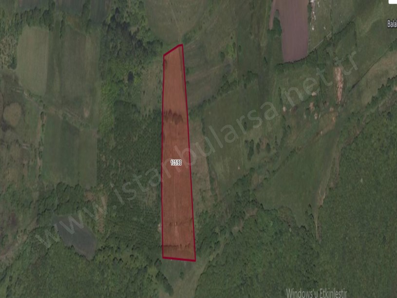 Arnavutköy Balabanda Satılık Arsa , 300 M2 Çevrili Yolu Var Hisseli 