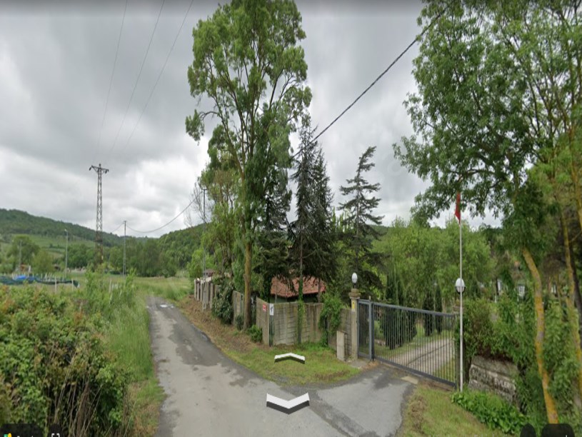 Arnavutköy Balabanda Satılık Arsa , 1,100 M2 Müstakil Yola Cephe 