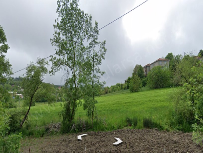 Arnavutköy Boyalıkta Satılık Arsa , 160 m2 3 kat İmarlı Hisseli 