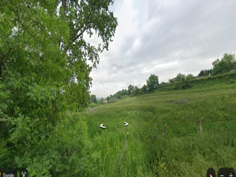 Arnavutköy Tayakadın Satılık Arsa ,  255 M2 Cadde Cephe Müstakil 