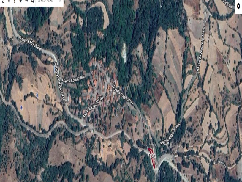 Balıkesir Dursunbey Akyayla Mah Satılık Tarla , 428 m2 Tarla Müstakil Yolu Var
