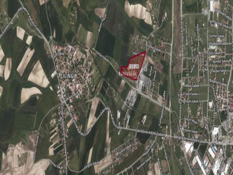 Arnavutköy Çilingirde Satılık Arsa , 170 M2 Yolu Var Hisseli