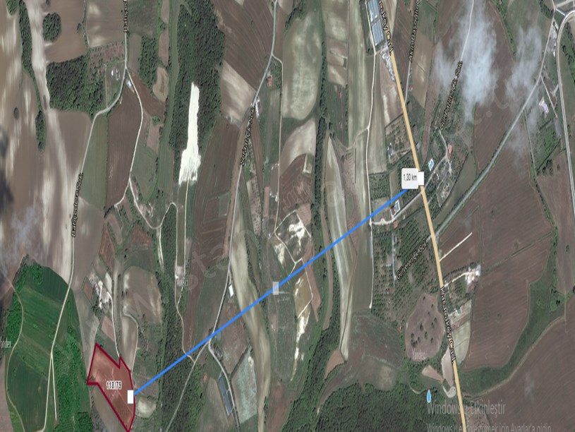 Çatalca Dağyenicede Satılık  Arsa , 1,600 m2 Çevrili Yolu Var Hisseli