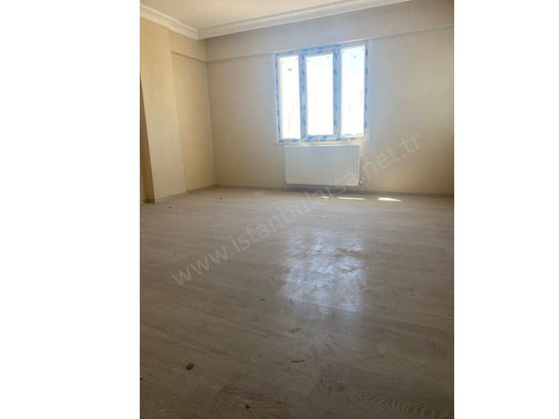 Arnavutköy  Anadolu Mah , Satılık Daire , 95 m2 7 yıllık Asansörlü