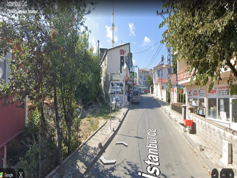 Çatalca Çiftlikköyde Satılık Arsa , 1,144 m2 Asfalt Cephe  Merkezde Hisseli