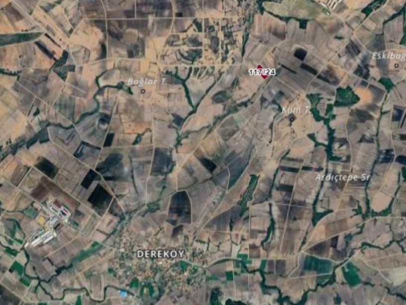 Edirne Uzunköprü Dereköy Köyü Satılık Tarla , 3,700 M2 Müstakil  Yola Cephe 