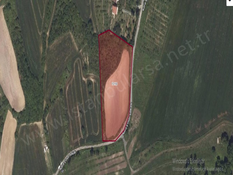 Arnavutköy Balabanda Satılık Arsa , 394 m2 Yolu Var Evlerin Yakını Hisseli