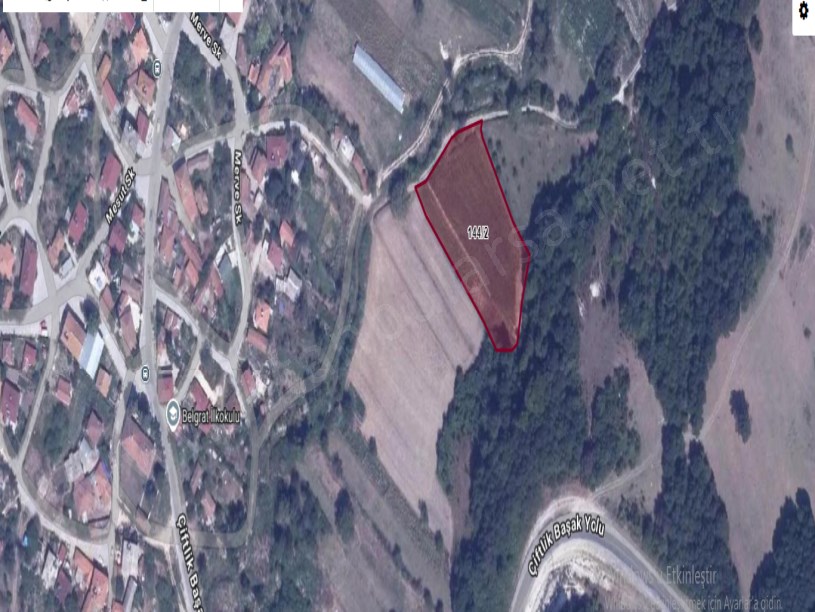 Çatalca Belgratta Satılık Arsa ,  384 M2 Köy İçi Çaplı Yolu Var Merkezde