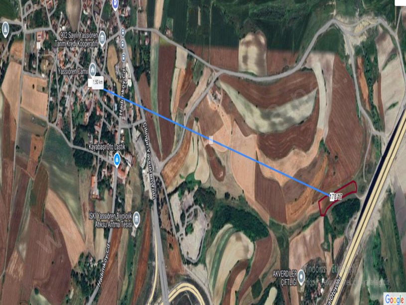 Arnavutköy Yassıörende Satılık Arsa , 191 M2 Hisseli Yolu Var
