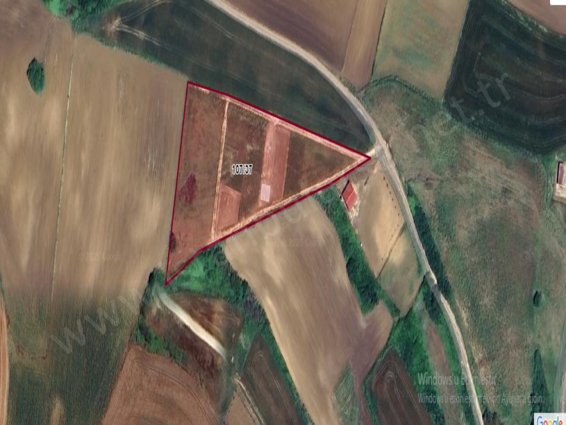 Çatalca İnceğizde Satılık Arsa , 606 M2 Çaplı Çevrili Yolu Mevcut 