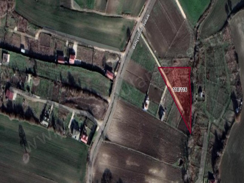 Çatalca Dağyenicede Satılık  Arsa , 208 M2 Çevrili Yolu var Çaplı