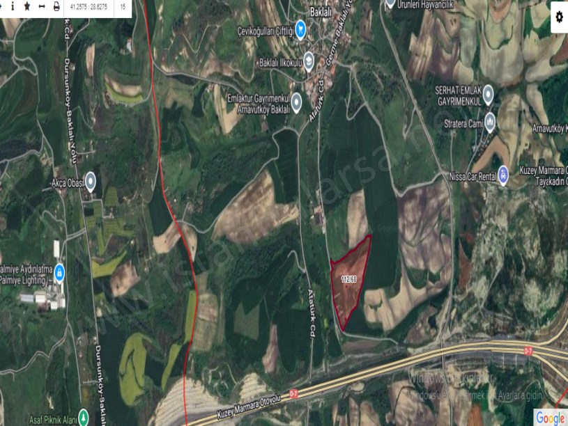 Arnavutköy Baklalıda Satılık Arsa , 750 m2 Yolu Var Evlerin Yakını