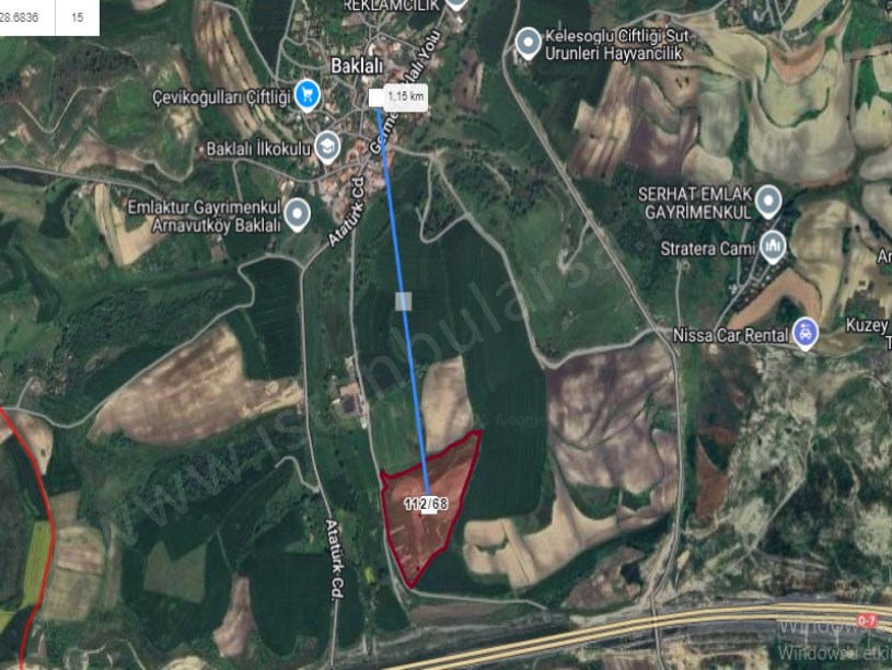 Arnavutköy Baklalıda Satılık Arsa , 750 m2 Yolu Var Evlerin Yakını