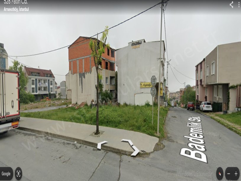 Arnavutköy Yavuzselim Mah Satılık Arsa , 358 m2 Köşe Başı Cadde Cephe Müstakil