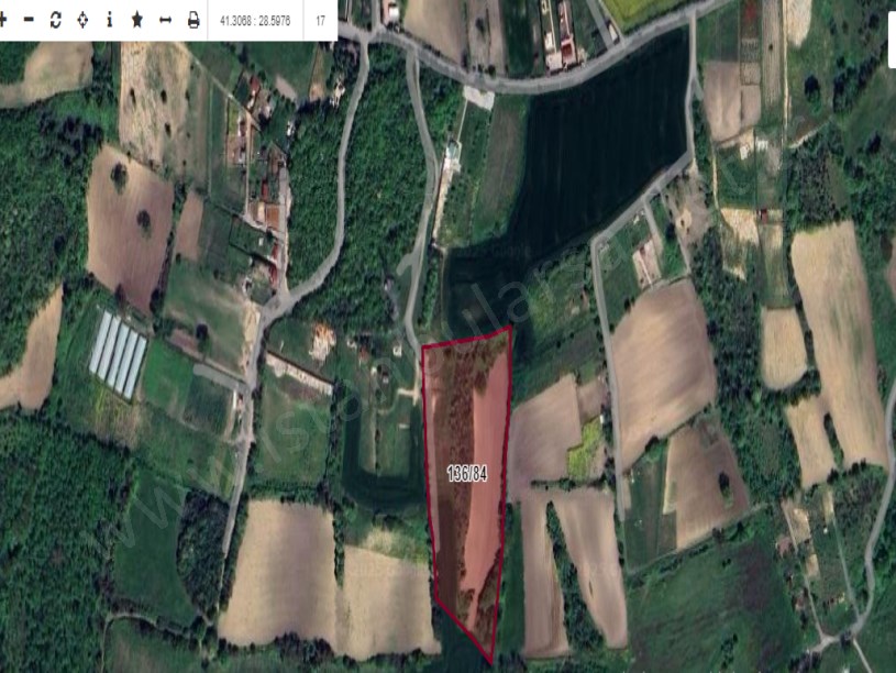 Arnavutköy Balabanda Satılık Arsa , 268 m2 Yolu var Evlerin Yakını Hisseli