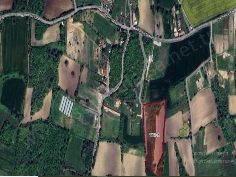 Arnavutköy Balabanda Satılık Arsa , 268 m2 Yolu var Evlerin Yakını Hisseli
