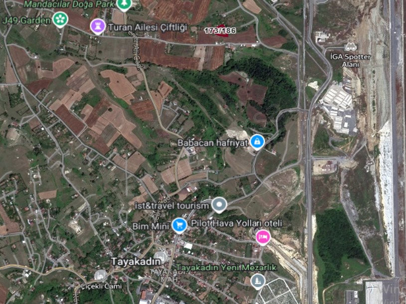 Arnavutköy Tayakadın Satılık Arsa ,  475 m2 Yolu Var Evlerin Yakını  Hisseli