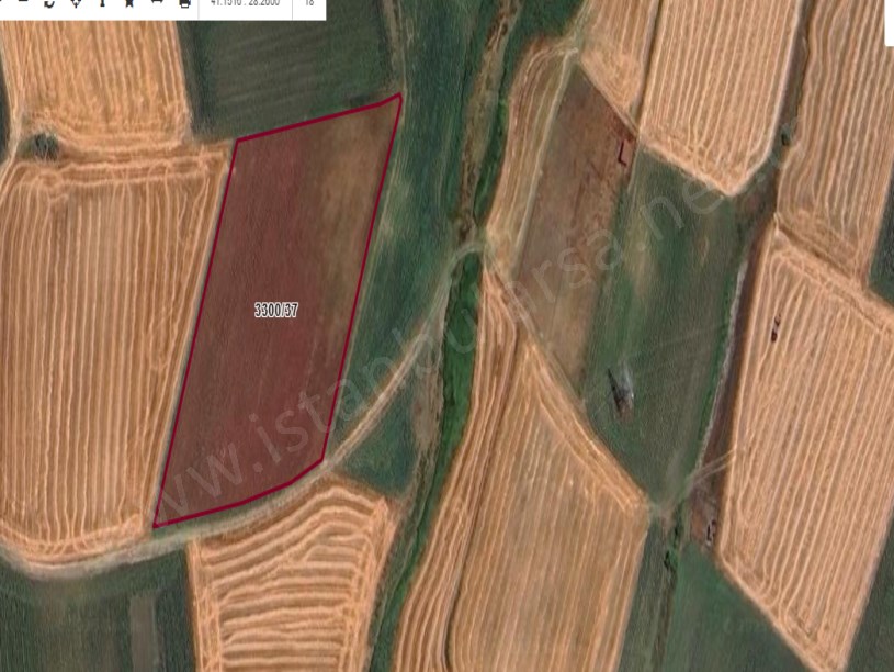 Silivri Fenerköyde Satılık Arsa , 380 M2 Hisseli Çaplı Yolu Var