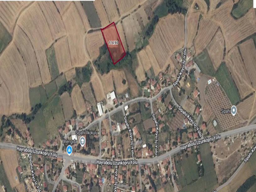 Edirne Uzunköprü Sipahi Köyünde Satılık Arsa , 248 m2 Merkezde Yolu Var 