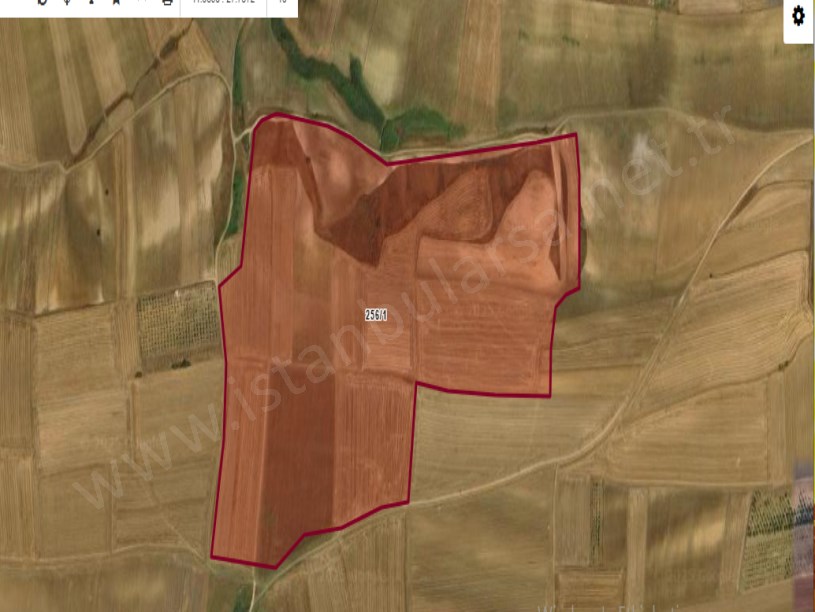 Tekirdağ Marmaraereğli Çeşmeli Mah Satılık Arsa , 243 m2 Hisseli Yolu Var