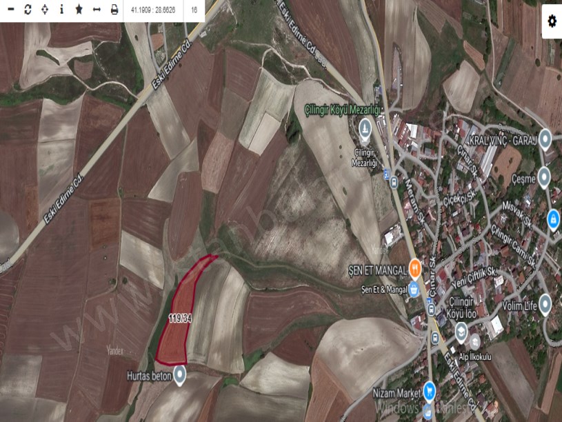 Arnavutköy Çilingirde Satılık Arsa , 250 m2 Hisseli Yolu Var 