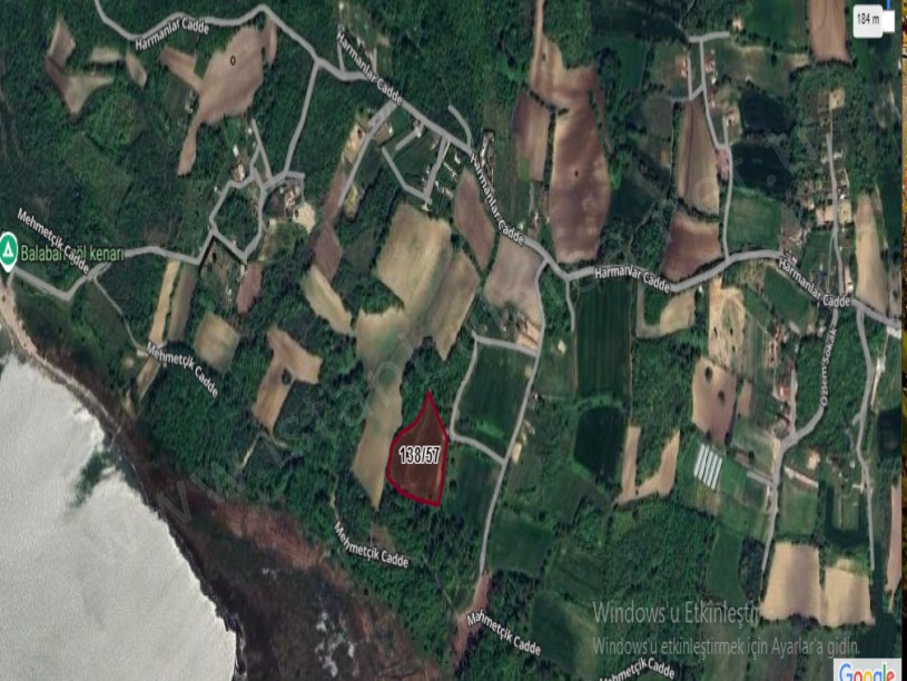 Arnavutköy Balabanda Satılık Arsa , 546 M2 Yolu Var Hisseli