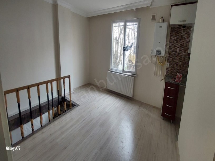 Arnavutköy Anadolu Mah Satılık Ters Dubleks , Bahçeli Masrafsız