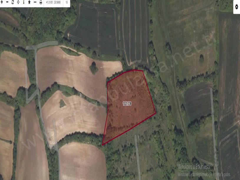Arnavutköy Balabanda Satılık Arsa , 500 m2 Çaplı Evlerin Yakını Yolu Var