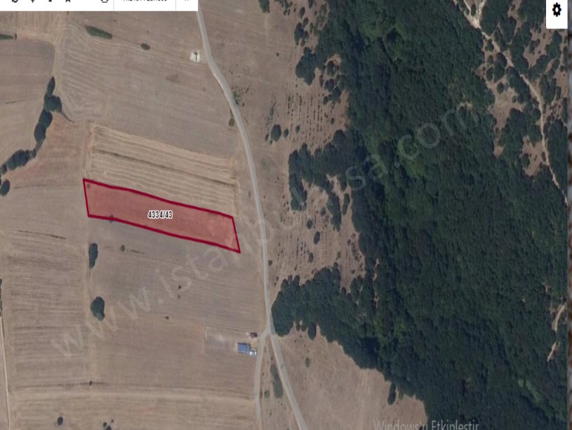 Silivri BüyükSineklide Satılık Arsa , 360 M2 Kadastro Yola Cephe