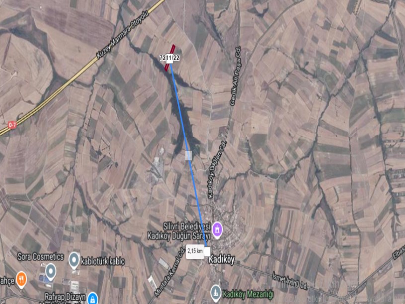 Silivri Kadıköyde Satılık Arsa , 450 m2 Çapı Yolu Var