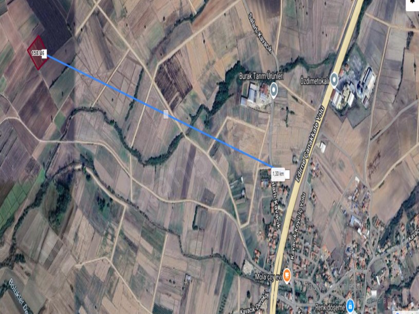 Edirne Uzunköprü Kavacık Köyünde Satılık Arsa , 310 m2 Resmi Yola Cephe Hisseli