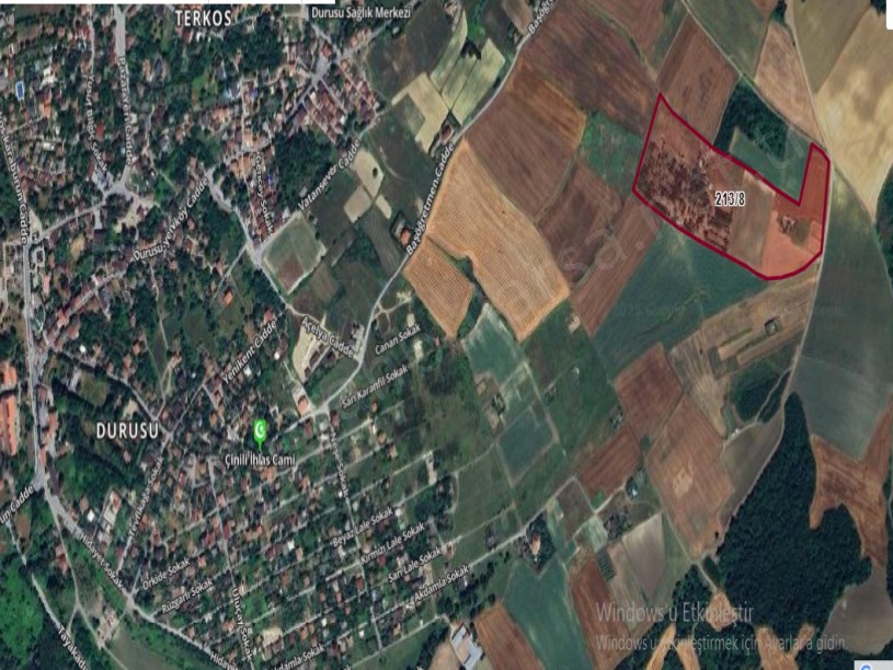 Arnavutköy Yeniköyde Satılık Arsa , 700 m2 Çaplı Yolu Var Evlerin Yakını