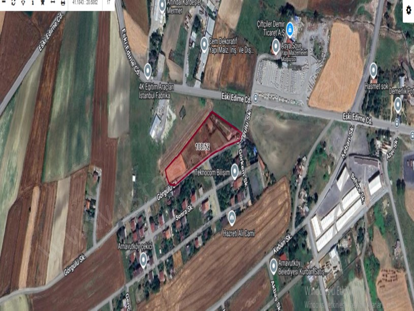 Arnavutköy Çilingirde Satılık Arsa , 220 M2 Yeri Belli Çevrili Yolu Var