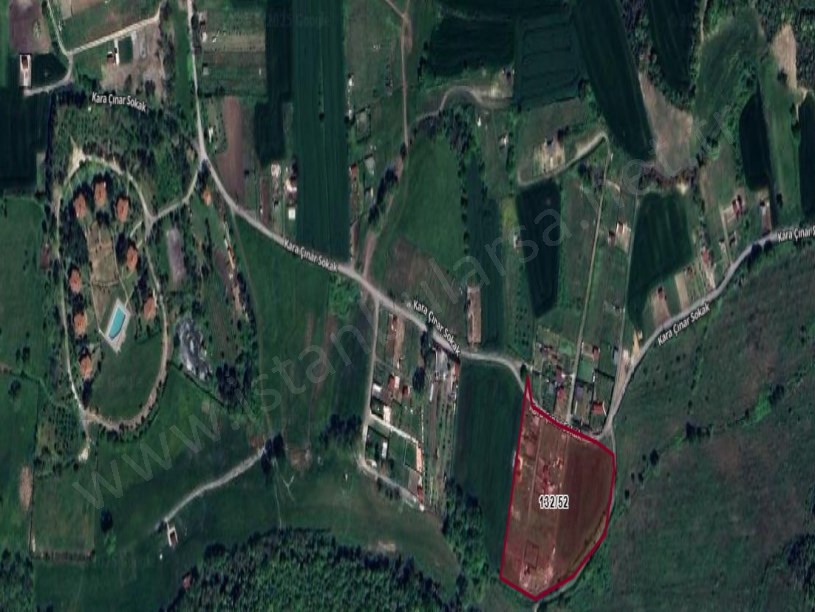 Arnavutköy Balabanda Satılık Arsa , 193 m2 Çevrili Yolu Var Hisseli