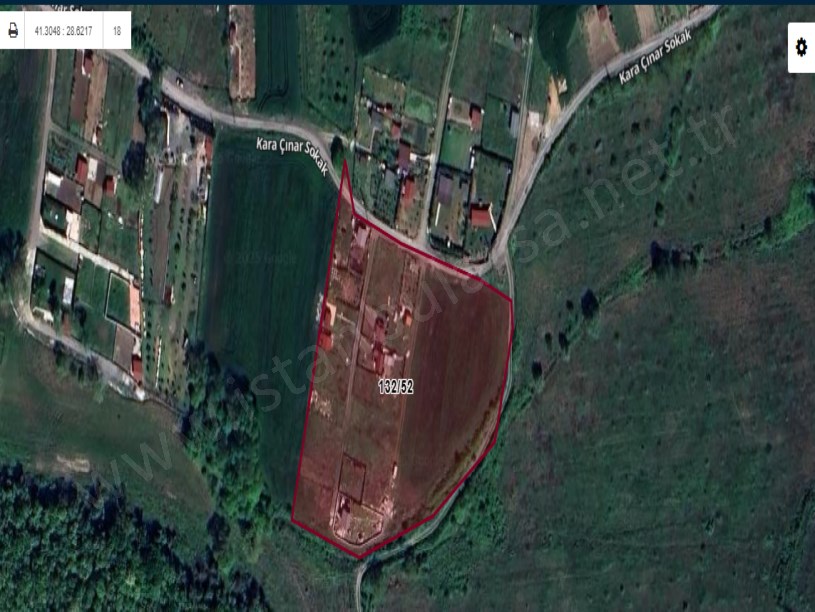 Arnavutköy Balabanda Satılık Arsa , 193 m2 Çevrili Yolu Var Hisseli
